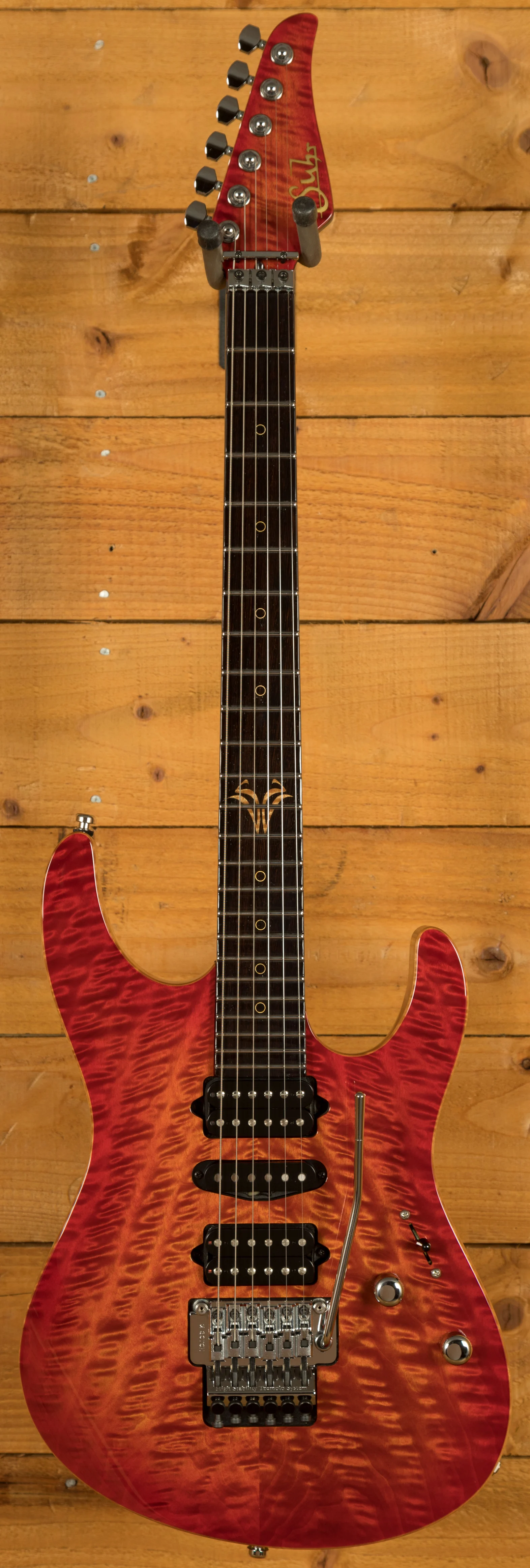 ギター Suhr standard 1-piece Quilt maple ギター Suhr standard 1-piece Quilt maple Suhr Standard Custom