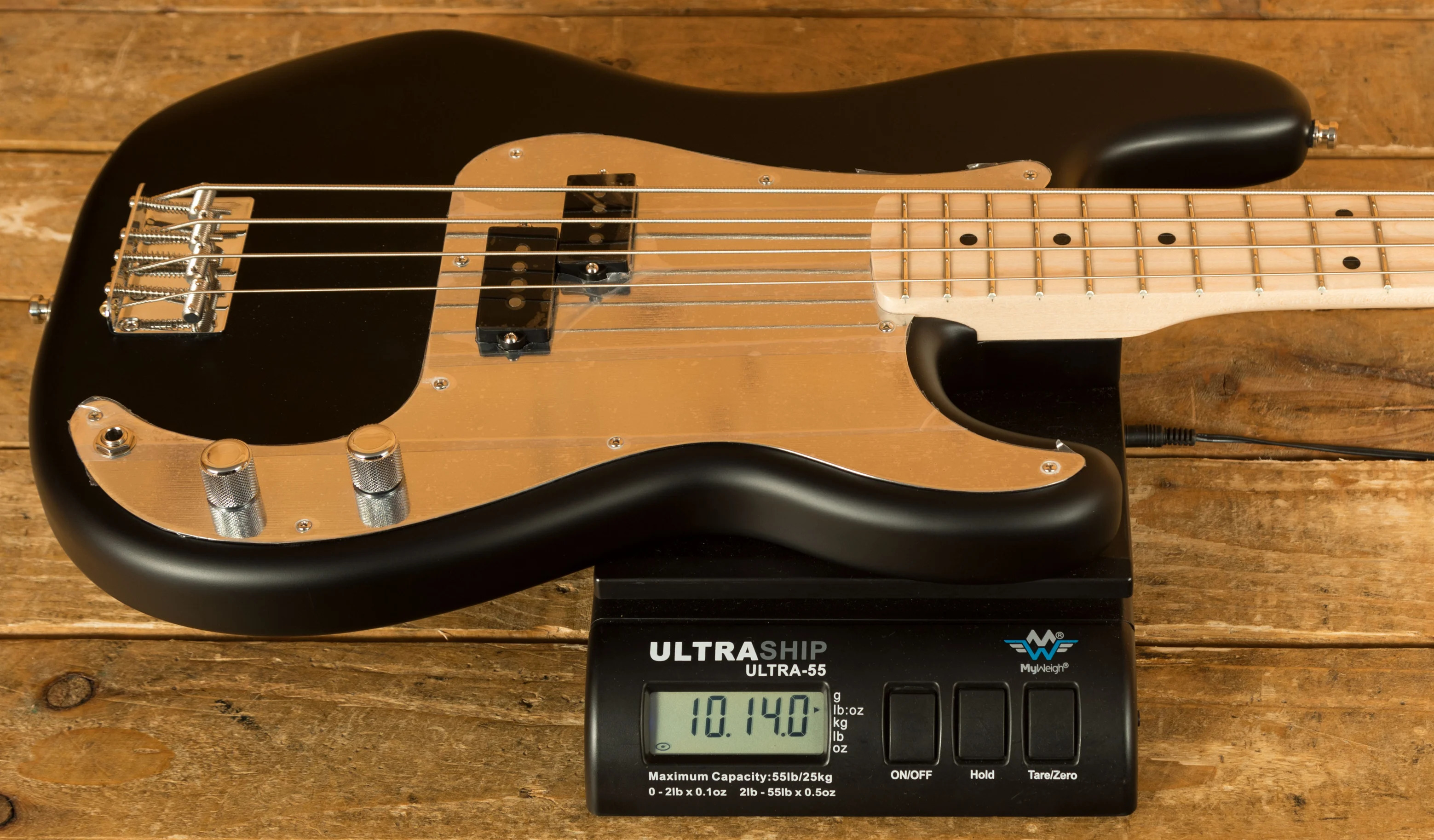 Fender Limited Edition Iron Maiden Steve Harris Signature
