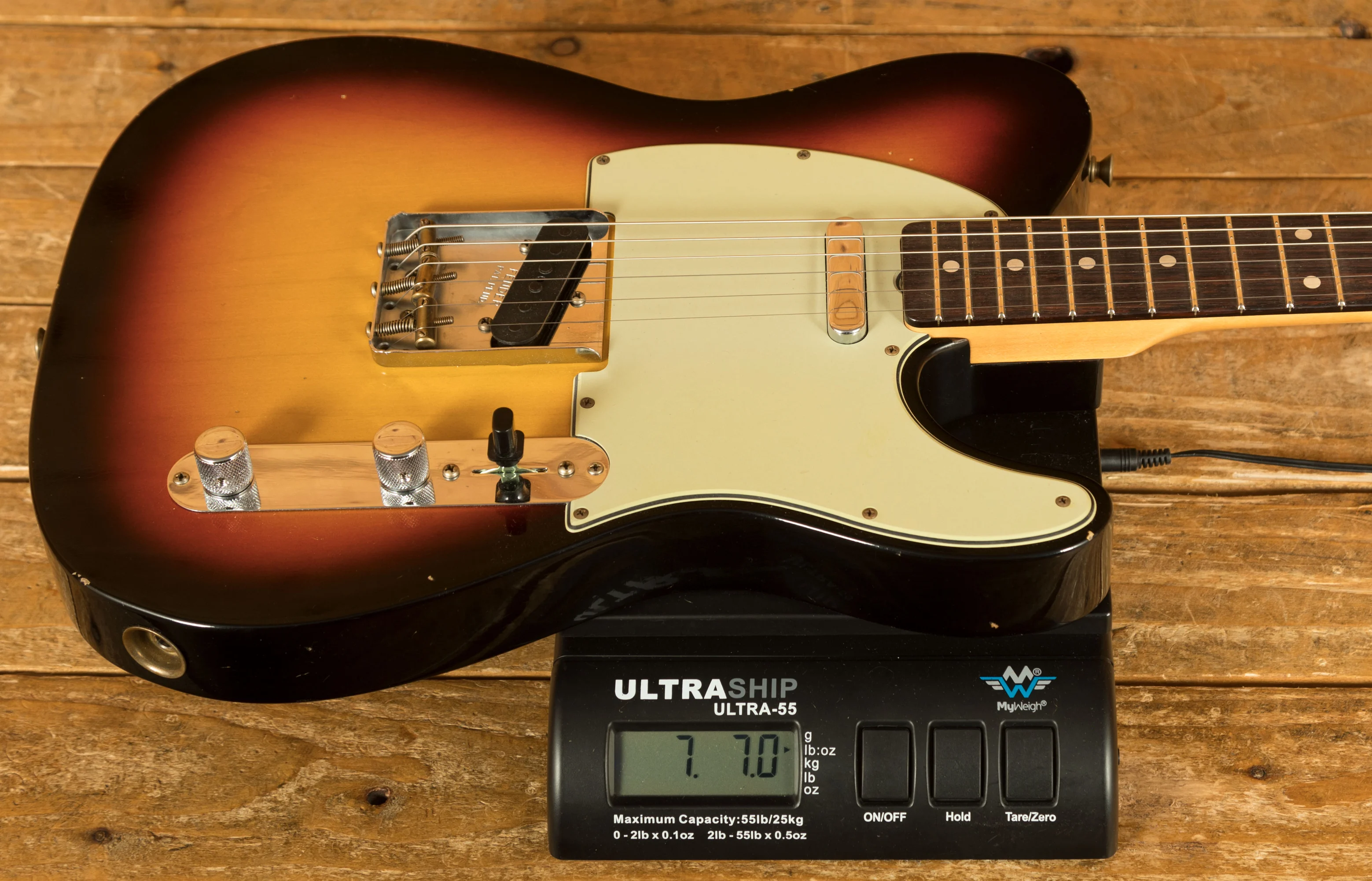 Orijinal Custom Relic 3Tone　Sunburst Stratocaster レリック Select USVintageパーツ  Fender Custom Shop \u002764 Stratocaster Relic Faded 3 Tone Sunburst