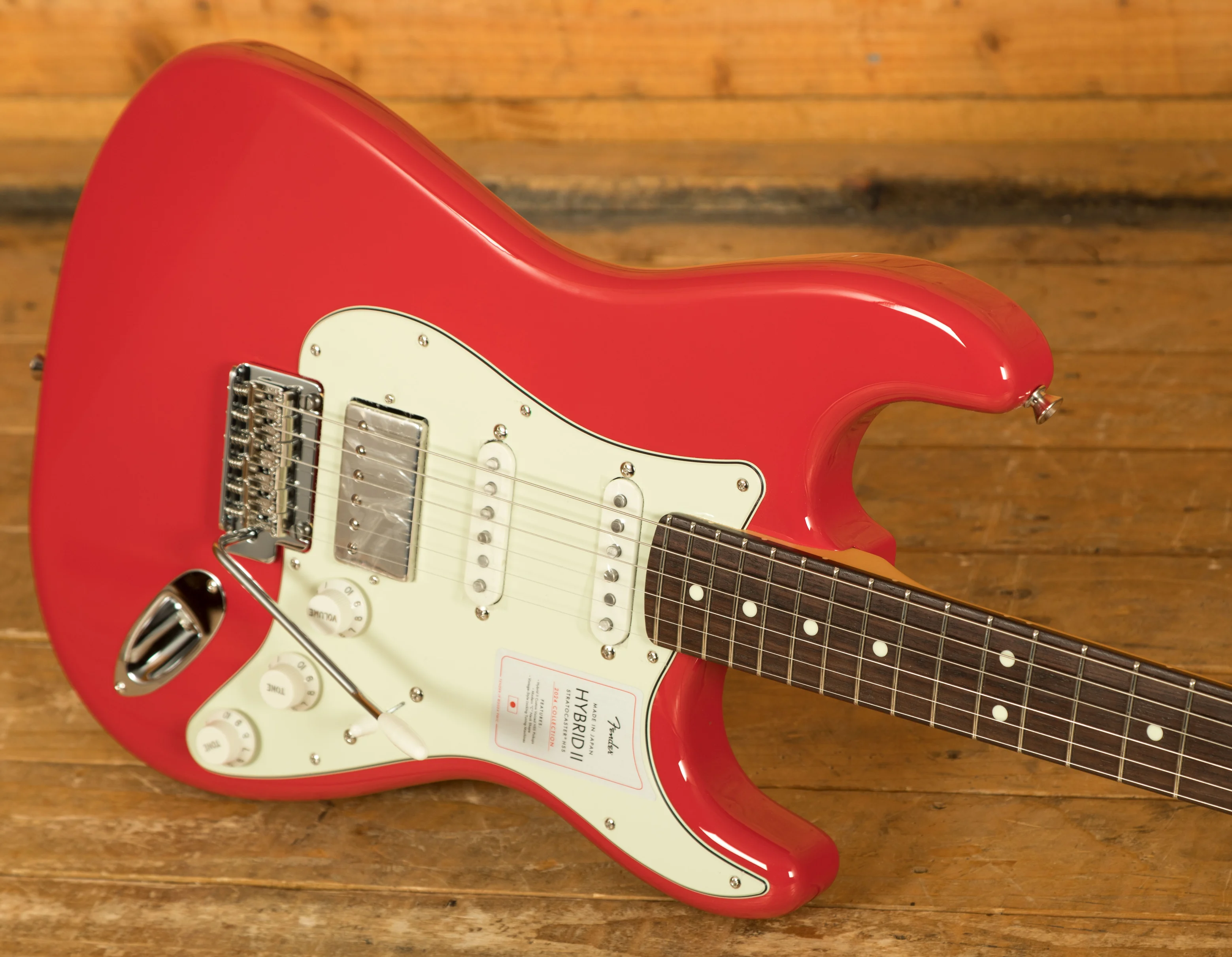 ギター Fender 2024 HSS Stratocaster Modena Red Fender Japan Hybrid II Stratocaster HSS with RW FB in Modena