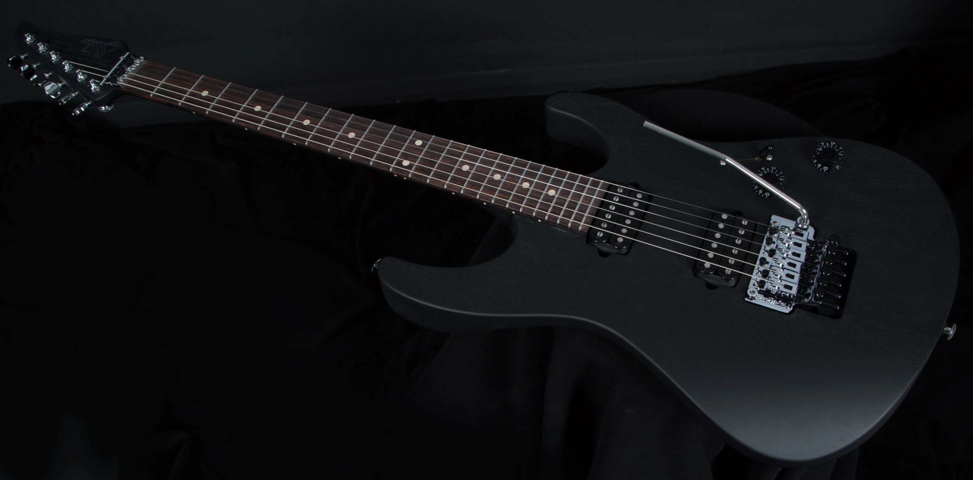 Guitars > Electric Guitars > Suhr Modern Black Satin HH Floyd