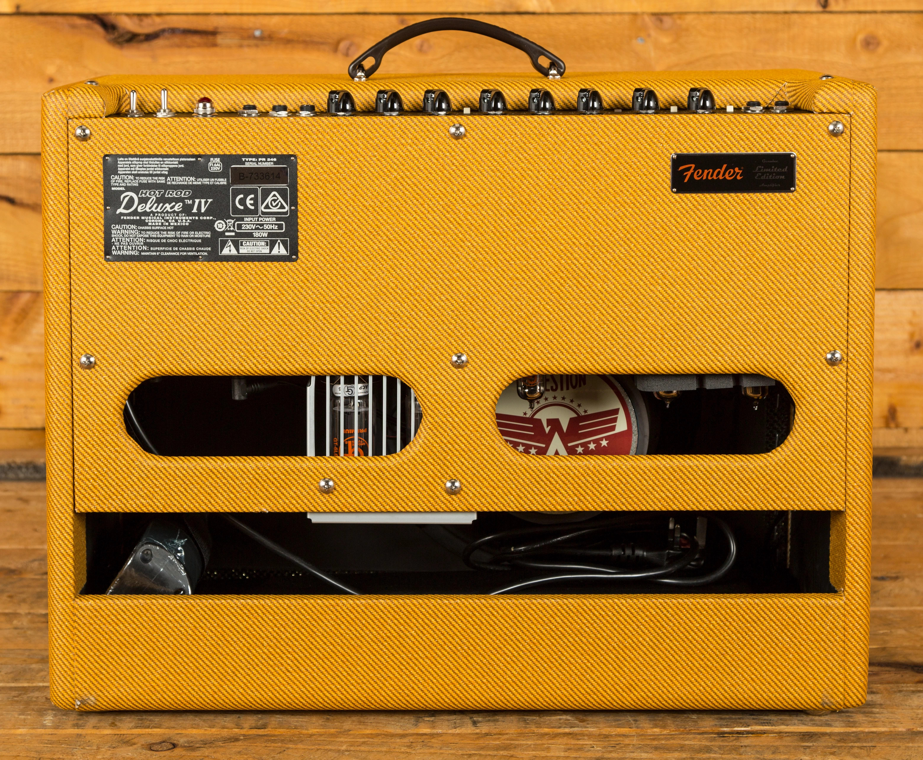 Fender FSR Hot Rod Deluxe IV AType Limited Peach Guitars