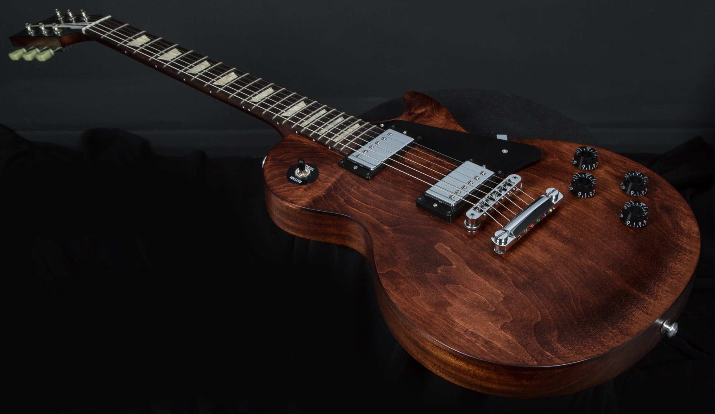 Gibson 2016 Les Paul Studio Worn Brown Peach Guitars