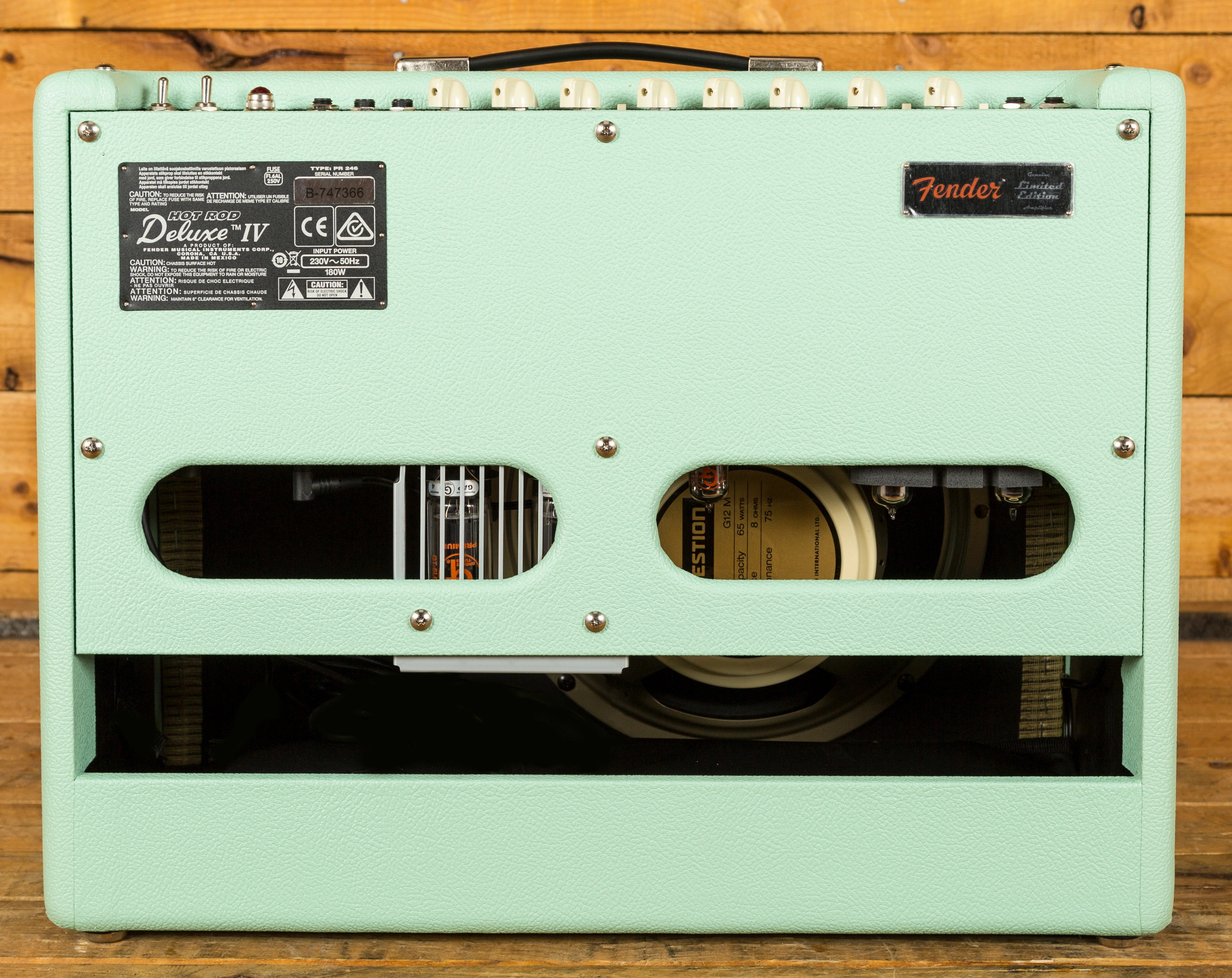 Fender Hot Rod Deluxe IV Ltd Surf Green Peach Guitars