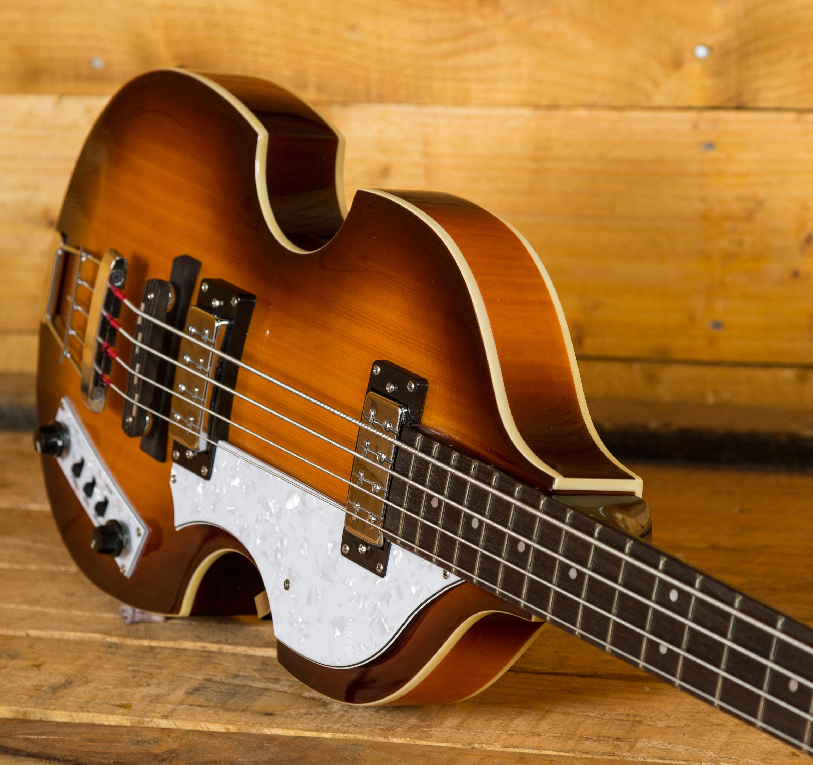 Hofner Ignition Violin Bass Sunburst Peach Guitars