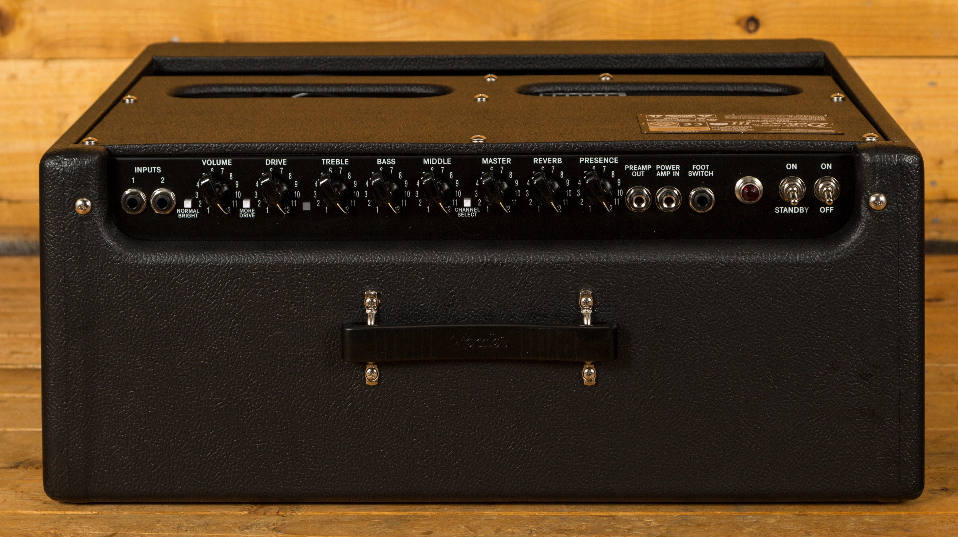 Fender Hot Rod Deluxe III 3 Peach Guitars