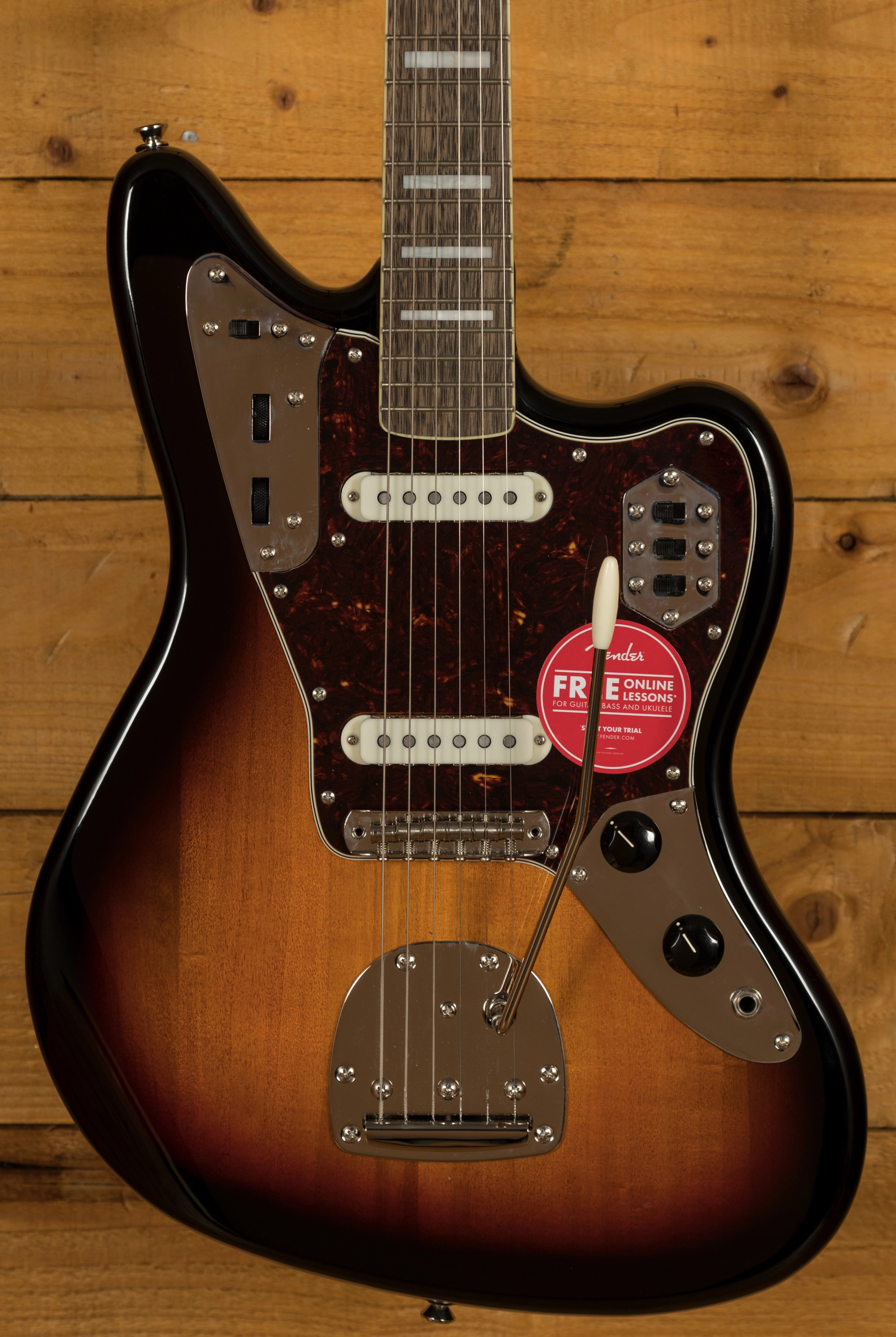 Squier Classic Vibe 70s Jaguar Laurel 3TSB Peach Guitars