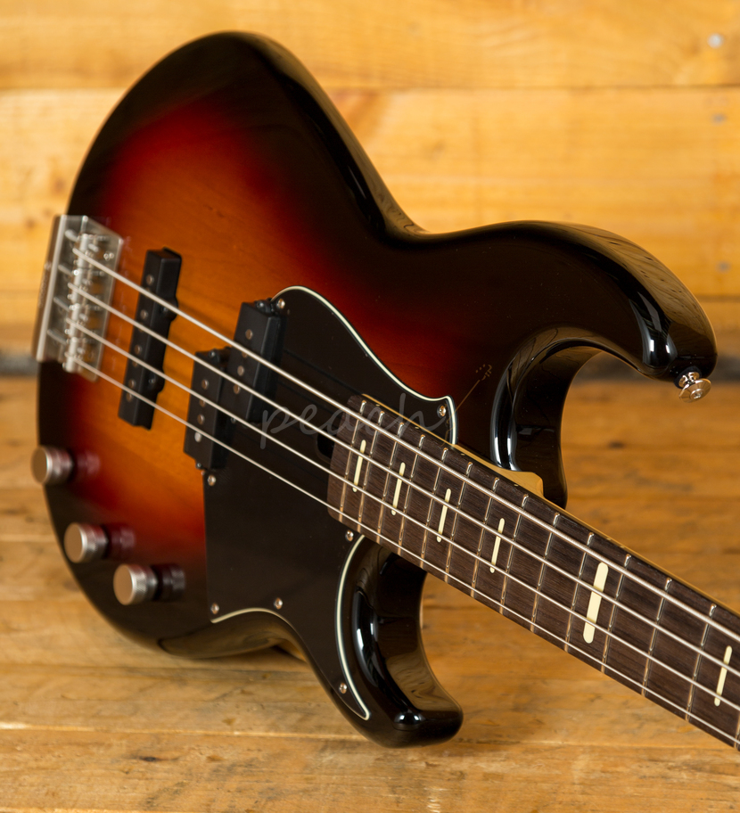 Yamaha BB P34 ProSeries Bass VintageSB - Peach Guitars