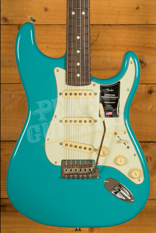 Fender American Professional II Stratocaster Rosewood Miami Blue