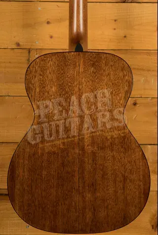 Martin Standard Series | 000-18 *2025 Spec*
