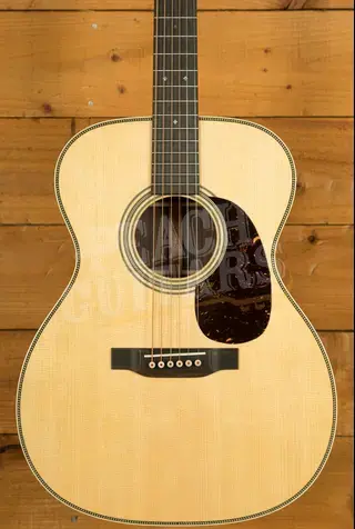 Martin Standard Series | 000-28 *2025 Spec*