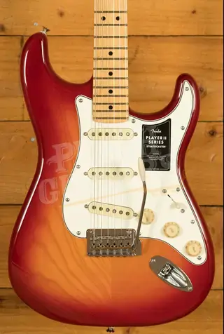 Fender Player II Stratocaster - Maple - Aged Cherry Burst