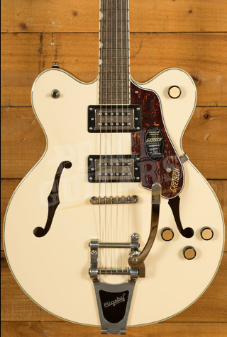 Gretsch G2622T Streamliner Centre Block Double-Cut Vintage White