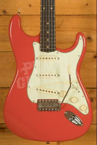 Fender Peach Guitars Exclusive American Vintage II '61 Stratocaster - Rosewood - Fiesta Red