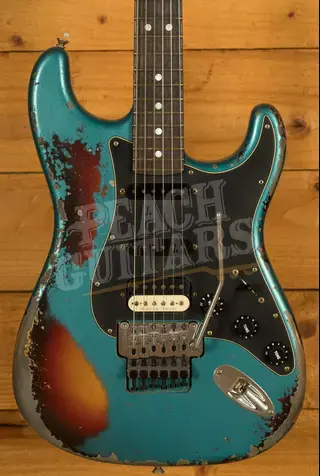 Fender Custom Shop 69 HSS Strat - Super Heavy Relic Ocean Turquoise/3-Tone Sunburst