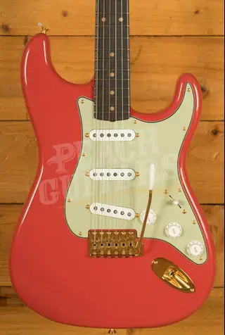 Fender Custom Shop 61 Strat - NOS Fiesta Red - Gold Hardware
