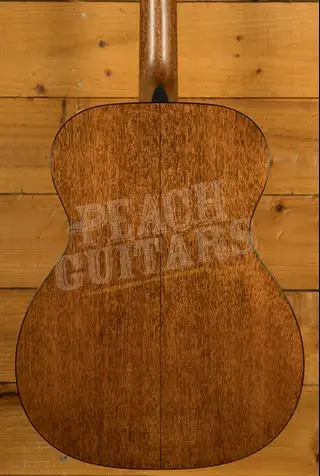 Martin Standard Series | 000-18 *2025 Spec*