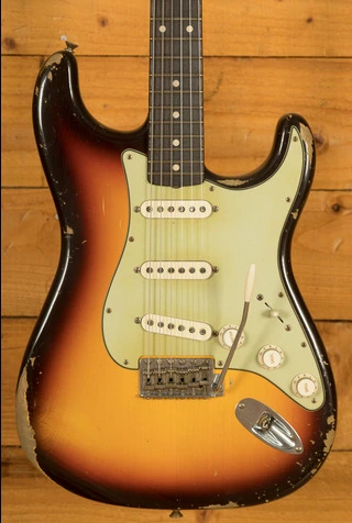 Fender Custom Shop Masterbuilt Levi Perry 62 Strat | Relic Chocolate 3-Tone Sunburst