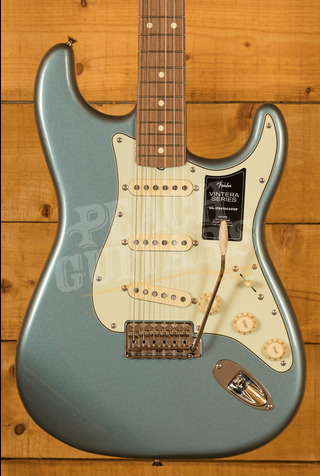 Fender Vintera '60s Stratocaster | Pau Ferro - Ice Blue Metallic