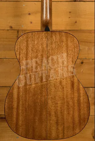 Martin Standard Series | 000-18 *2025 Spec*