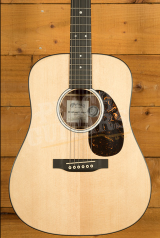 Martin Junior Series | DJr-10E Sitka