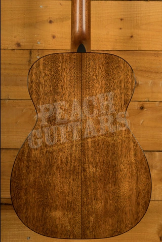Martin Standard Series | 00-18 *2025 Spec*