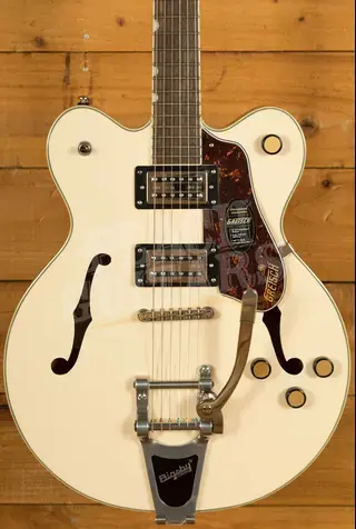 Gretsch G2622T Streamliner Centre Block Double-Cut - Vintage White