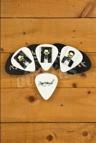Fender Joe Strummer Pick Tin - Medium - 8-Pack