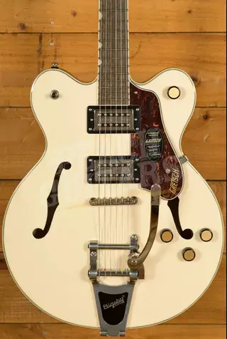 Gretsch G2622T Streamliner Centre Block Double-Cut Vintage White