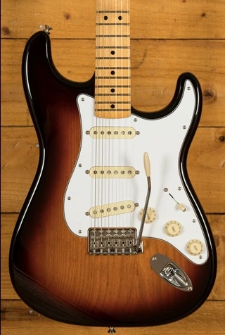 Fender Jimi Hendrix Stratocaster - Maple - 3-Colour Sunburst