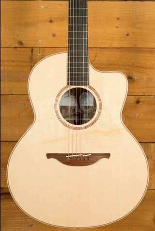 Lowden F-21C | Walnut - Sitka Spruce