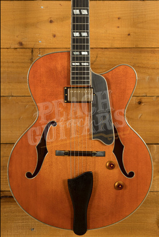Eastman Solid Carved Top | AR580CE - Archtop - Honeyburst