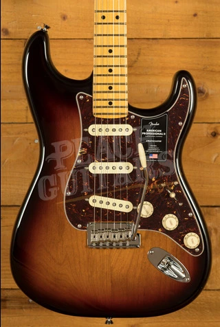 Fender American Professional II Stratocaster - Maple - 3-Colour Sunburst