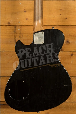 Novo Nucleus Solus M1 | Bull Black - Black Pickguard