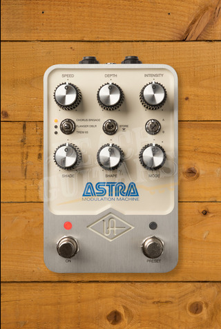 Universal Audio UAFX Guitar Pedals | Astra Modulation Machine
