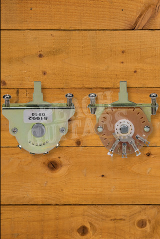 Oak Grigsby Lever Switch | 3-Way