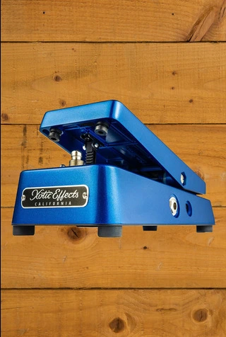 Xotic XW-2 Wah Pedal - Limited Edition | Metallic Blue
