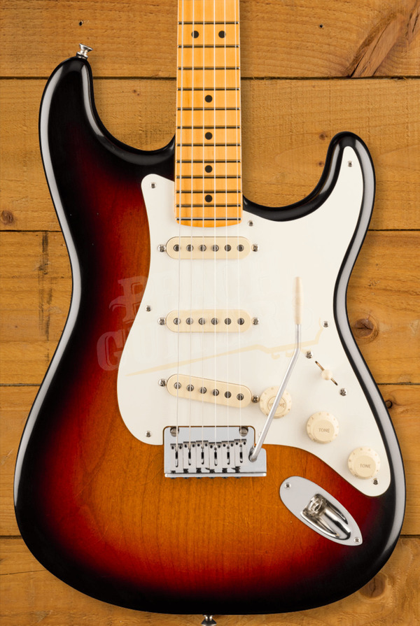 Fender American Ultra Luxe Vintage '50s Stratocaster - Maple - 3-Colour Sunburst