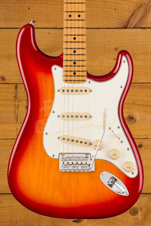 Fender Player II Stratocaster | Aged Cherry Burst