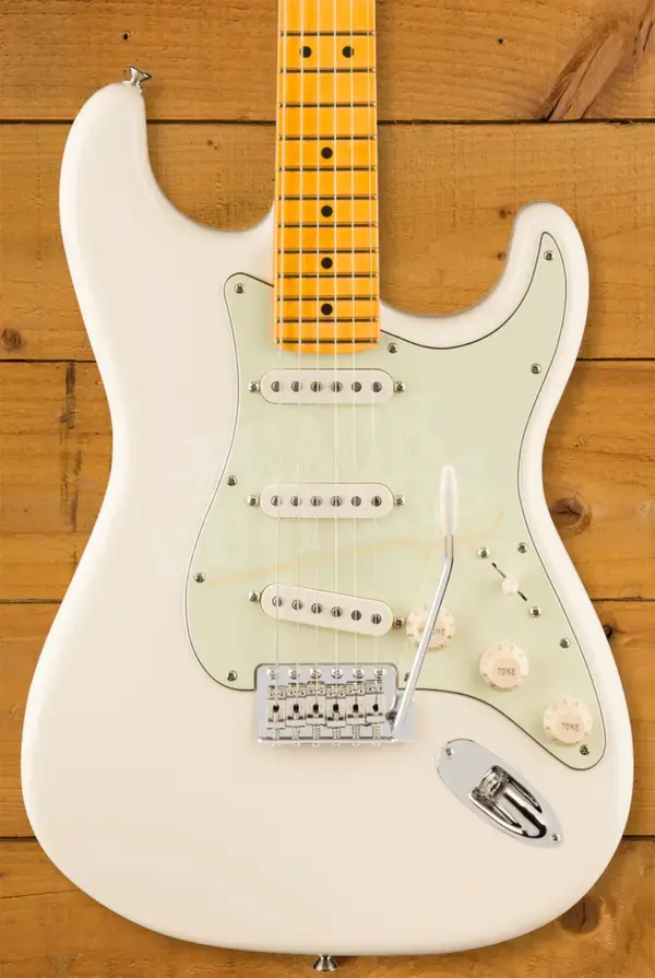Fender Limited American Professional Classic Stratocaster Silent System - Maple - Olympic White