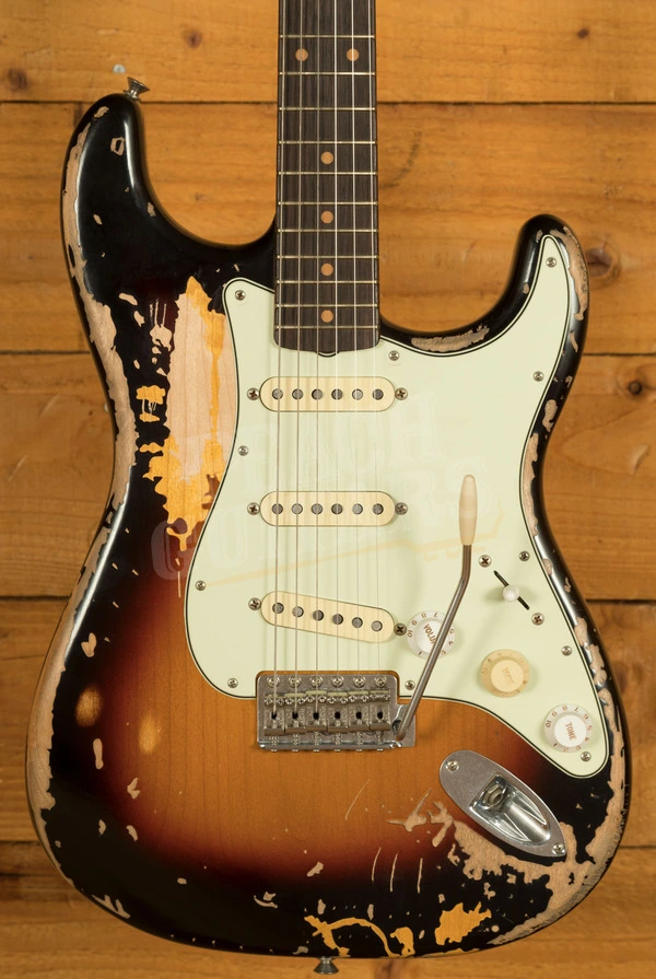 Fender Mike McCready Stratocaster - Rosewood - 3-Colour Sunburst