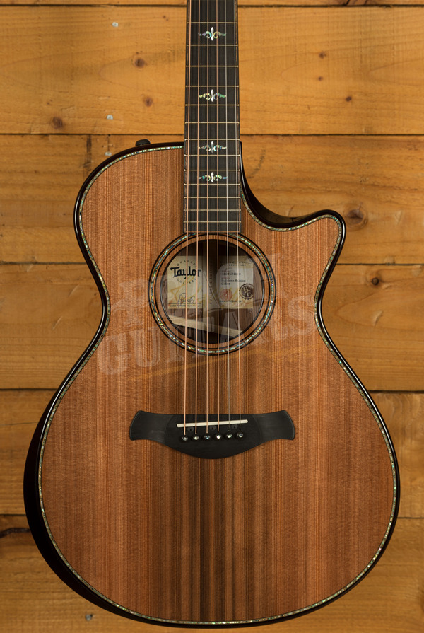 Taylor 900 Series | Builder's Edition 912ce - Sinker Redwood & Honduran Rosewood