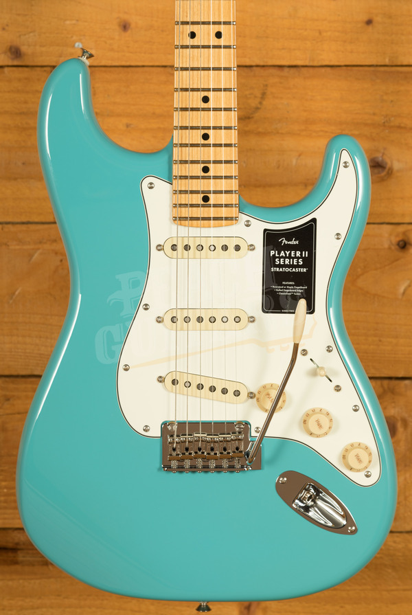 Fender Player II Stratocaster Maple Aquatone Blue