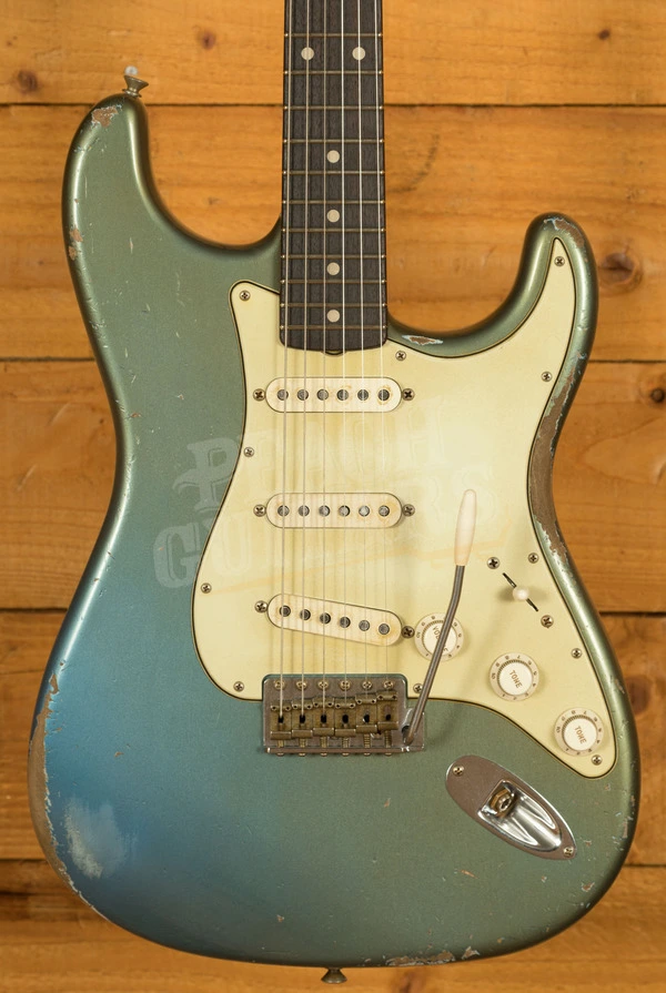 Fender Custom Shop Masterbuilt Levi Perry 62 Strat - Relic Super Faded Aged Lake Placid Blue