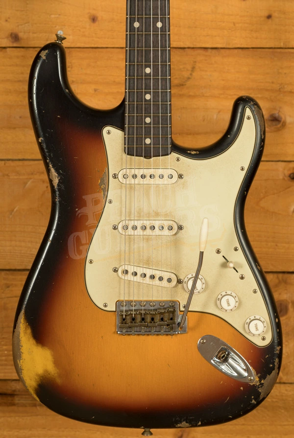 Fender Custom Shop Masterbuilt Levi Perry 62 Strat - Relic 3-Tone Sunburst
