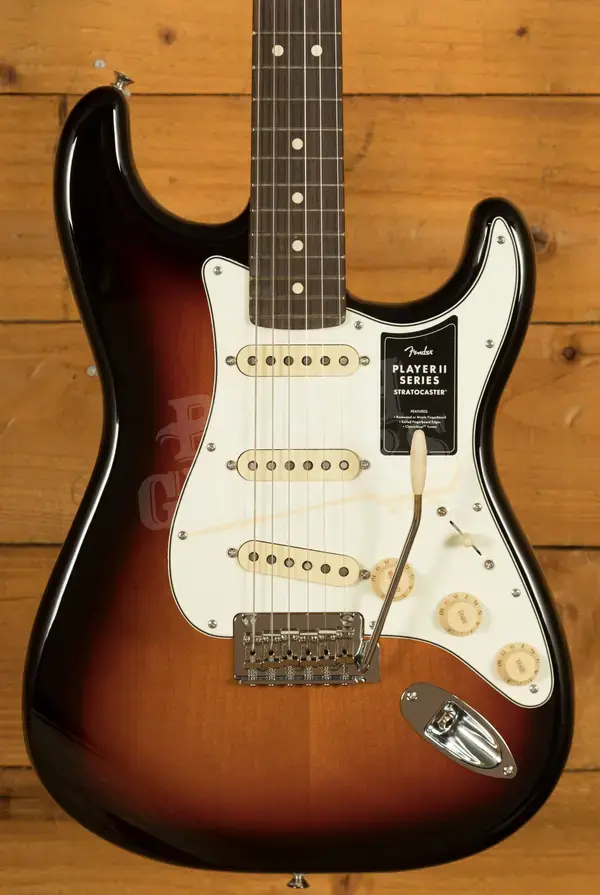 Fender Player II Stratocaster - Rosewood - 3-Colour Sunburst