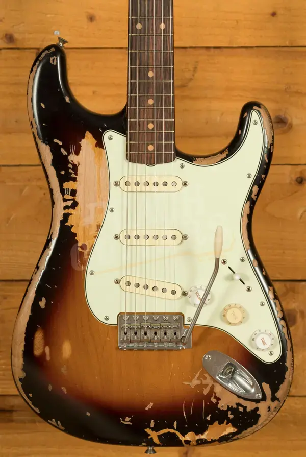 Fender Mike McCready Stratocaster - Rosewood - 3-Colour Sunburst