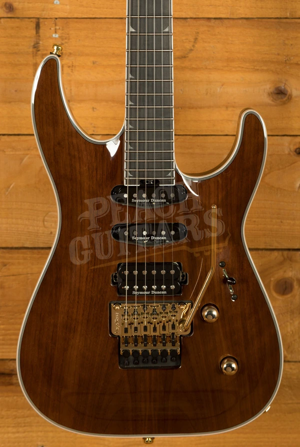 Jackson Pro Plus Series Soloist SLA3W Ebony Natural Walnut