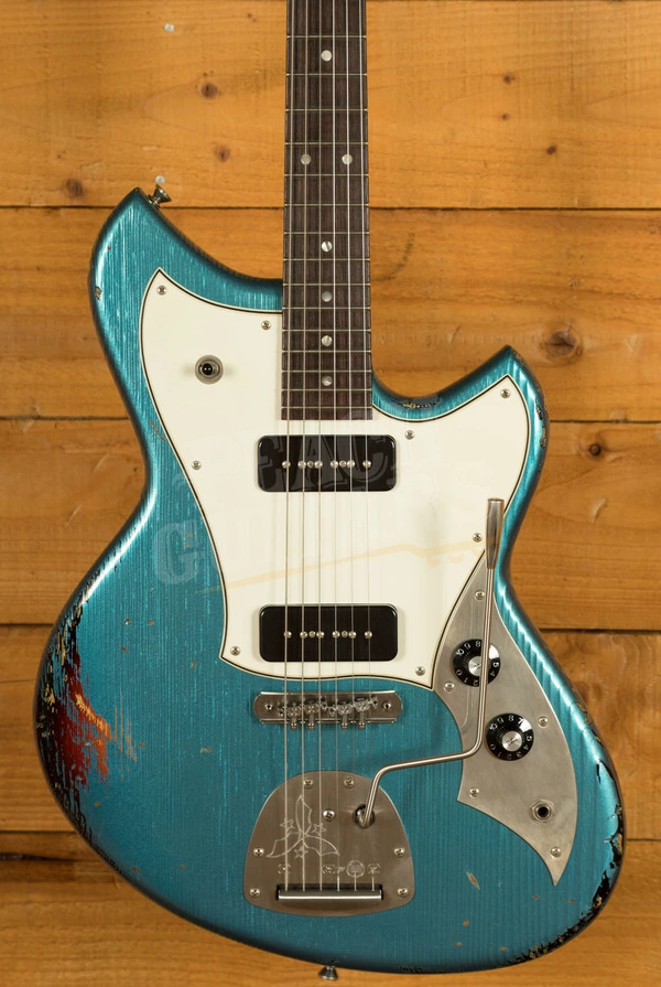 Novo Dealer Limited | Serus J - Lake Placid Blue over '64 3-Tone Sunburst