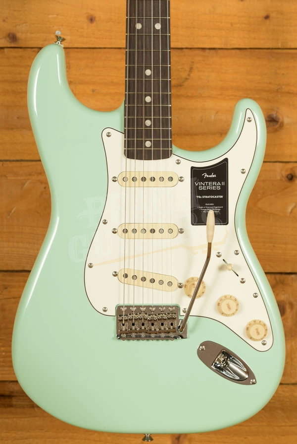 Fender Vintera II '70s Stratocaster - Rosewood - Surf Green